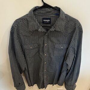 Wrangler Green and Navy pearl snap